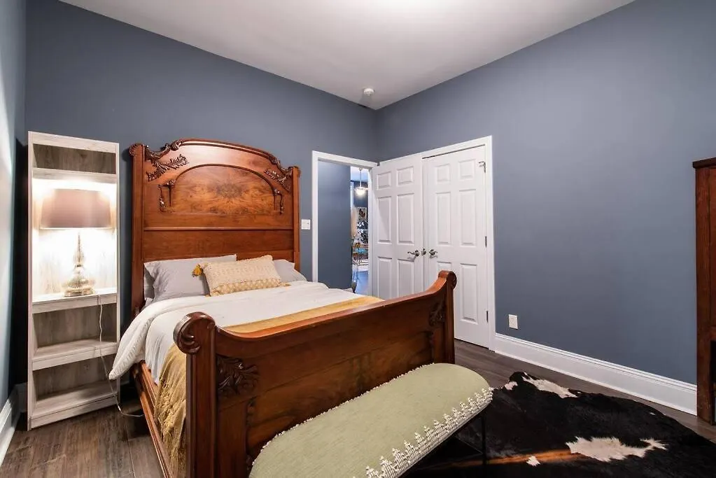 Lägenhet Downtown Sophistication/ Two Bedroom / Two Bath Louisville