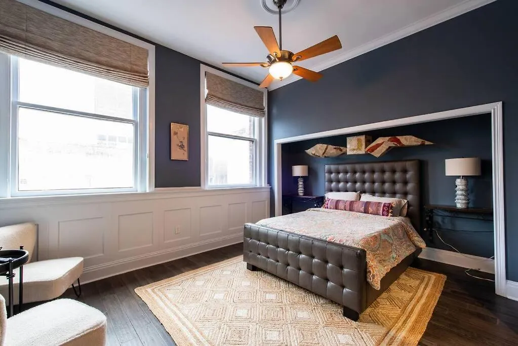 Downtown Sophistication/ Two Bedroom / Two Bath Louisville Lägenhet